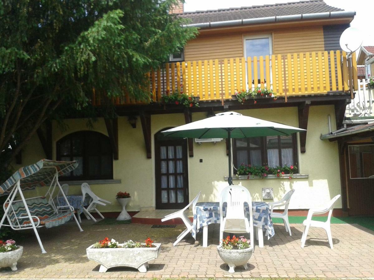 Sarkadi Apartman Hajdúszoboszló Εξωτερικό φωτογραφία