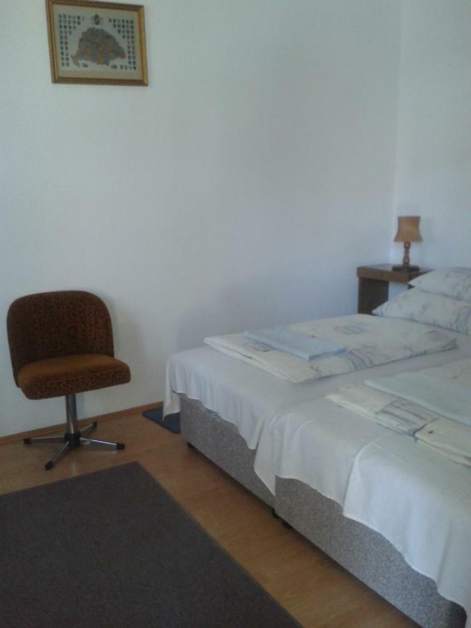 Sarkadi Apartman Hajdúszoboszló Εξωτερικό φωτογραφία