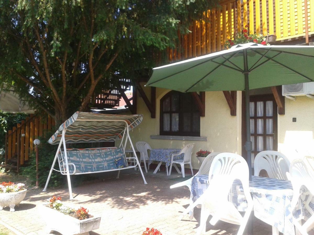 Sarkadi Apartman Hajdúszoboszló Εξωτερικό φωτογραφία